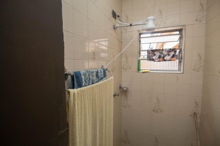 Casa à venda com 100m², 3 quartos e 1 vaga Casa à venda com 100m², 3 quartos e 1 vagaBanheiro da Suíte