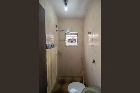 Casa à venda com 100m², 3 quartos e 1 vaga Casa à venda com 100m², 3 quartos e 1 vagaBanheiro da Suíte