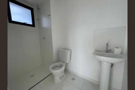 Apartamento à venda com 37m², 2 quartos e sem vagaBanheiro