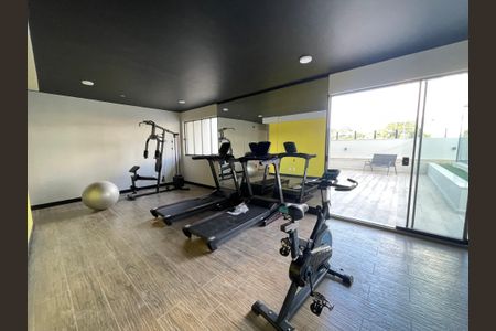 Apartamento à venda com 37m², 2 quartos e sem vagaÁrea comum - Academia