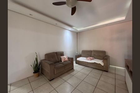 Casa à venda com 100m², 3 quartos e 1 vagaSala 