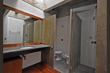 Casa à venda com 976m², 4 quartos e 5 vagas