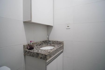 Apartamento à venda com 35m², 2 quartos e sem vagaBanheiro