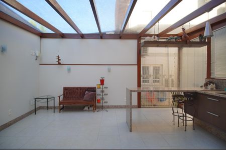 Casa à venda com 200m², 3 quartos e 2 vagasEspaço Gourmet