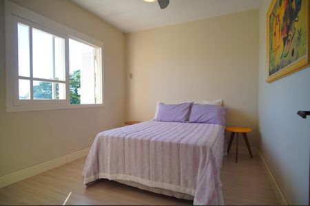 Casa à venda com 200m², 3 quartos e 2 vagasQuarto 1