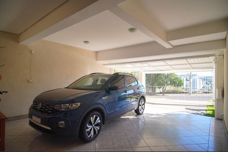 Casa à venda com 200m², 3 quartos e 2 vagasGaragem