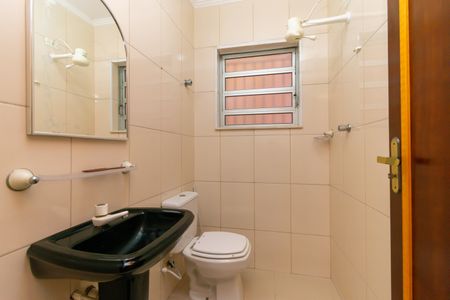 Casa à venda com 330m², 3 quartos e 2 vagas Casa à venda com 330m², 3 quartos e 2 vagasBanheiro 3