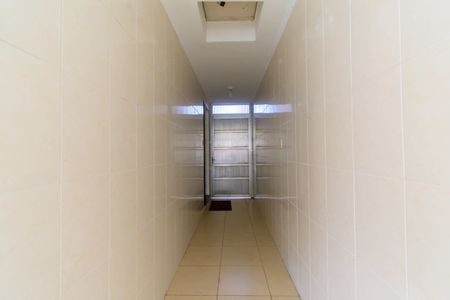 Casa à venda com 330m², 3 quartos e 2 vagas Casa à venda com 330m², 3 quartos e 2 vagasHall de entrada