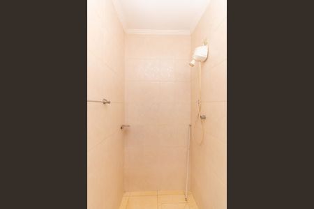 Casa à venda com 330m², 3 quartos e 2 vagas Casa à venda com 330m², 3 quartos e 2 vagasBanheiro de Serviço