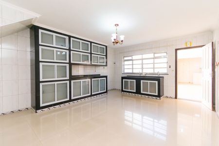 Casa à venda com 330m², 3 quartos e 2 vagas Casa à venda com 330m², 3 quartos e 2 vagasCozinha