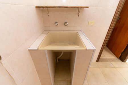 Casa à venda com 330m², 3 quartos e 2 vagas Casa à venda com 330m², 3 quartos e 2 vagasÁrea de Serviço