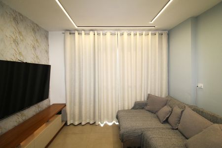 Apartamento à venda com 56m², 2 quartos e 2 vagasSala