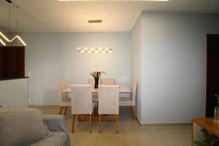 Apartamento à venda com 56m², 2 quartos e 2 vagasSala