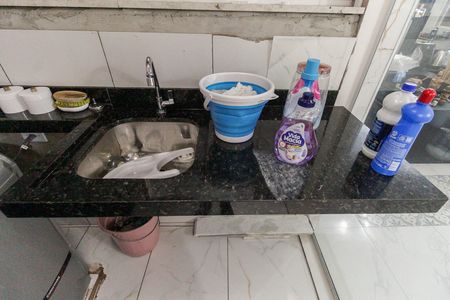 Casa à venda com 600m², 5 quartos e 6 vagas Casa à venda com 600m², 5 quartos e 6 vagasÁrea de Serviço 1