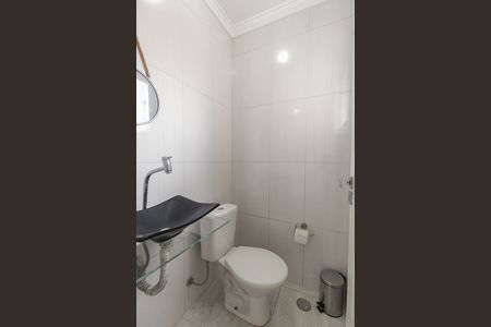 Casa à venda com 600m², 5 quartos e 6 vagas Casa à venda com 600m², 5 quartos e 6 vagasLavabo 2