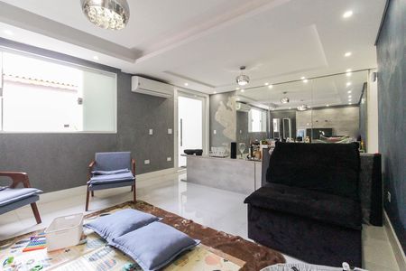 Casa à venda com 600m², 5 quartos e 6 vagas Casa à venda com 600m², 5 quartos e 6 vagasSala 1