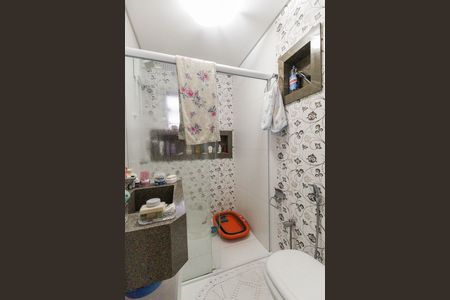 Casa à venda com 600m², 5 quartos e 6 vagas Casa à venda com 600m², 5 quartos e 6 vagasBanheiro da Suíte 2