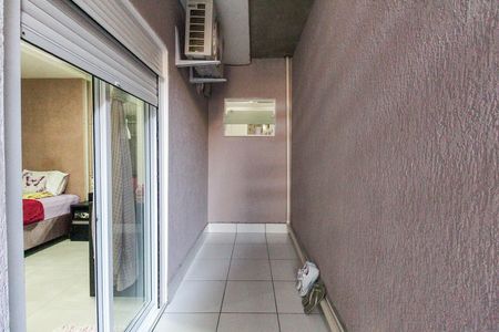 Casa à venda com 600m², 5 quartos e 6 vagas Casa à venda com 600m², 5 quartos e 6 vagasÁrea da Suíte 1