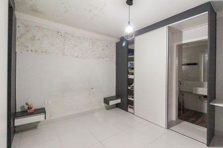 Casa à venda com 600m², 5 quartos e 6 vagas Casa à venda com 600m², 5 quartos e 6 vagasSuíte 4