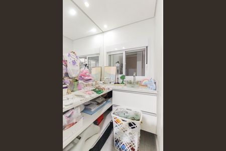 Casa à venda com 600m², 5 quartos e 6 vagas Casa à venda com 600m², 5 quartos e 6 vagasSuíte 3