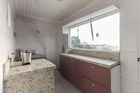 Casa à venda com 600m², 5 quartos e 6 vagas Casa à venda com 600m², 5 quartos e 6 vagasÁrea de Serviço 2