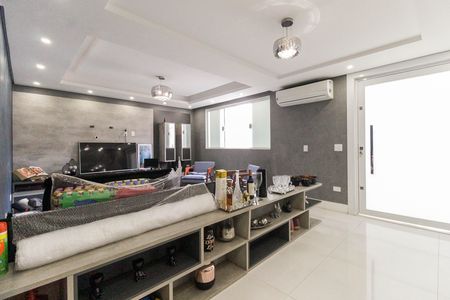 Casa à venda com 600m², 5 quartos e 6 vagas Casa à venda com 600m², 5 quartos e 6 vagasSala 1