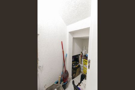Casa à venda com 600m², 5 quartos e 6 vagas Casa à venda com 600m², 5 quartos e 6 vagasÁrea de Serviço 1