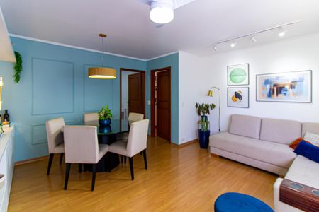 Apartamento à venda com 94m², 3 quartos e 2 vagasSala