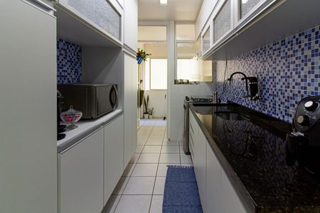 Apartamento à venda com 94m², 3 quartos e 2 vagasCozinha