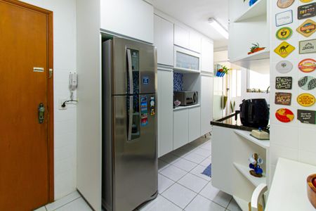 Apartamento à venda com 94m², 3 quartos e 2 vagasCozinha