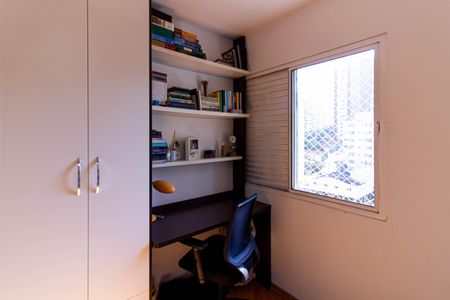 Apartamento à venda com 94m², 3 quartos e 2 vagasQuarto 1