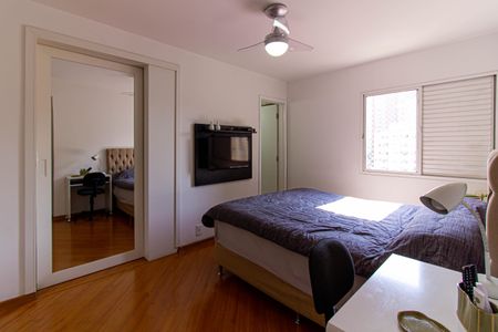 Apartamento à venda com 94m², 3 quartos e 2 vagasSuíte