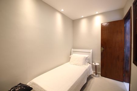 Casa de condomínio à venda com 370m², 4 quartos e 1 vagaQuarto de Serviço