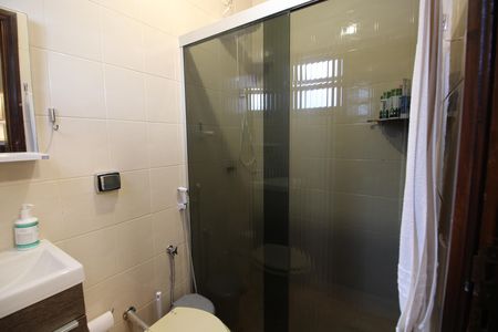 Casa de condomínio à venda com 370m², 4 quartos e 1 vagaQuarto 3 - Banheiro