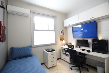 Casa de condomínio à venda com 370m², 4 quartos e 1 vagaQuarto 2