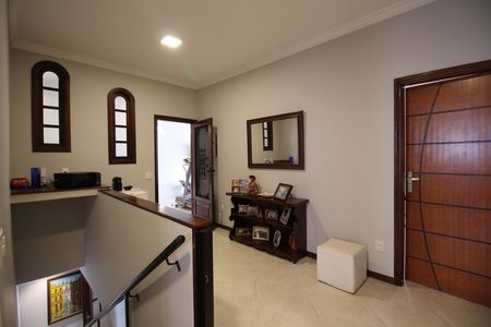 Casa de condomínio à venda com 370m², 4 quartos e 1 vagaHall dos Quartos