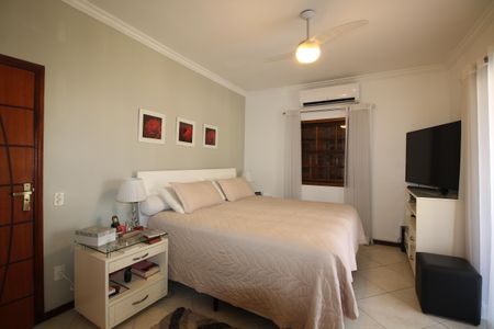 Casa de condomínio à venda com 370m², 4 quartos e 1 vagaQuarto 4 - Suíte