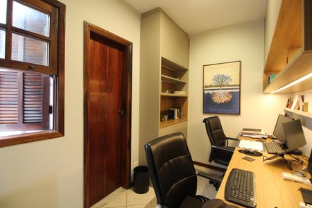 Casa de condomínio à venda com 370m², 4 quartos e 1 vagaQuarto 3 - Suíte