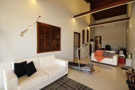 Casa de condomínio à venda com 370m², 4 quartos e 1 vagaSala 2