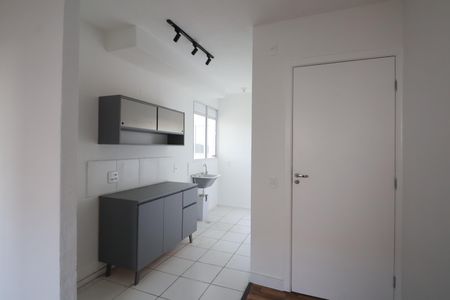 Apartamento à venda com 42m², 2 quartos e 1 vagaCozinha e Área de Serviço