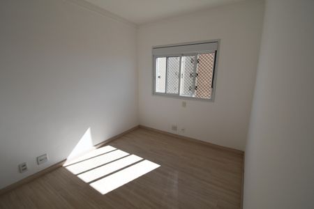 Apartamento à venda com 113m², 3 quartos e 3 vagasQuarto 2
