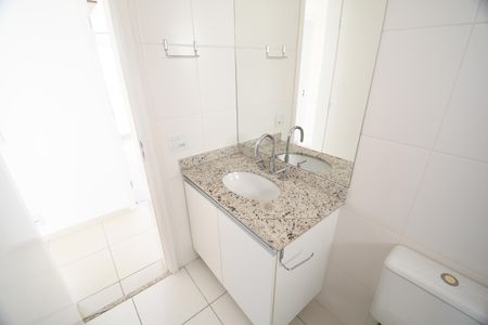 Apartamento à venda com 113m², 3 quartos e 3 vagasBanheiro 2