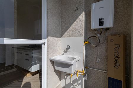 Apartamento à venda com 42m², 2 quartos e 1 vagaVaranda e Área de Serviço