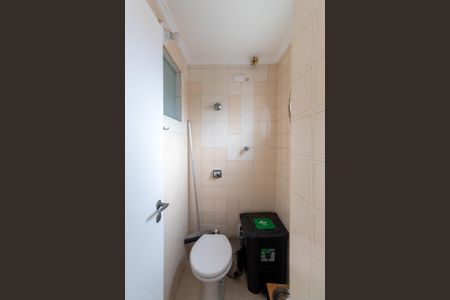 Apartamento à venda com 86m², 3 quartos e 2 vagas Apartamento à venda com 86m², 3 quartos e 2 vagasBanheiro de Serviço