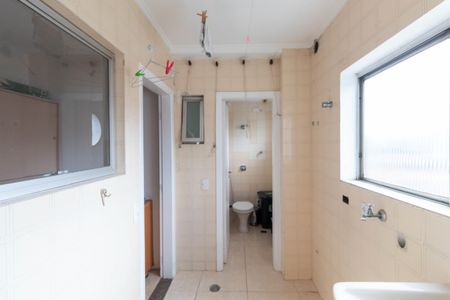 Apartamento à venda com 86m², 3 quartos e 2 vagas Apartamento à venda com 86m², 3 quartos e 2 vagasÁrea de Serviço