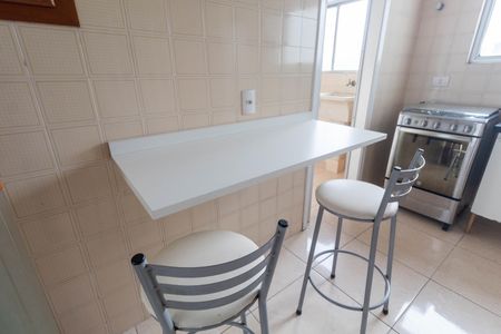 Apartamento à venda com 86m², 3 quartos e 2 vagas Apartamento à venda com 86m², 3 quartos e 2 vagasCozinha