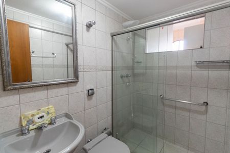 Apartamento à venda com 86m², 3 quartos e 2 vagas Apartamento à venda com 86m², 3 quartos e 2 vagasBanheiro Social