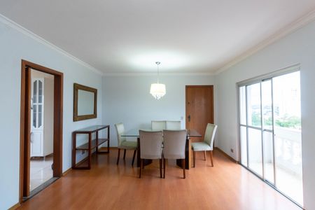 Apartamento à venda com 86m², 3 quartos e 2 vagas Apartamento à venda com 86m², 3 quartos e 2 vagasSala