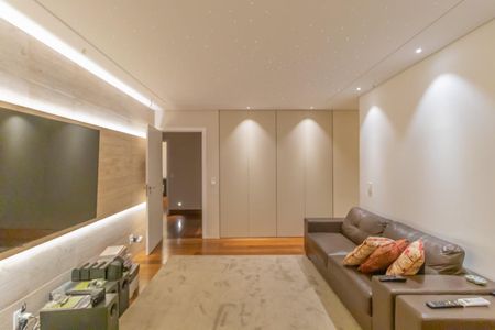 Apartamento à venda com 380m², 4 quartos e 3 vagas Apartamento à venda com 380m², 4 quartos e 3 vagasFoto 19