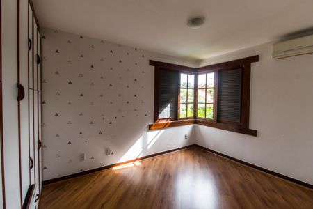 Casa de condomínio à venda com 380m², 4 quartos e 4 vagasSuíte 4